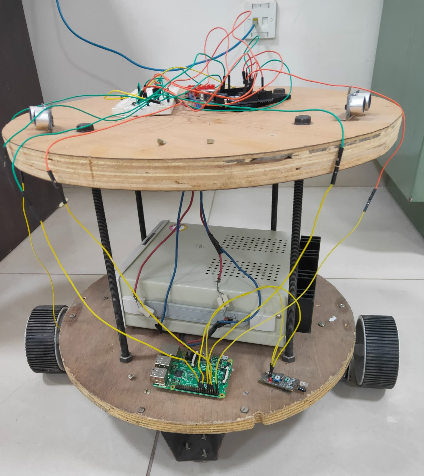 Human Assistant Robot